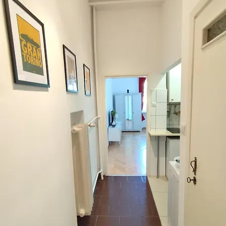 アパート Cosy Next To The Station *